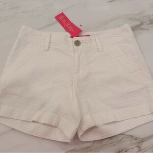 Lilly Pulitzer woman’s Callahan short in resort white size 00. NWT